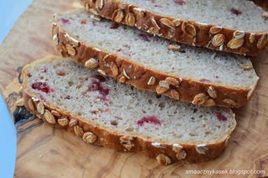 Zdjęcie - Chleb żytni z żurawiną - Przepisy kulinarne ze zdjęciami