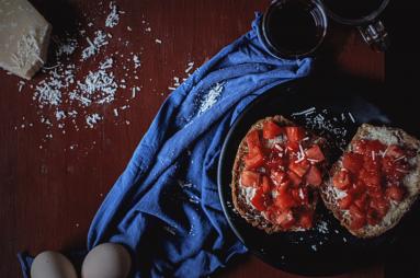 Zdjęcie - Chlebojaje - French toasts with parmesan and tomatoes - Przepisy kulinarne ze zdjęciami