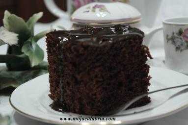 Zdjęcie - Ciasto czekoladowe z  truskawka - Przepisy kulinarne ze zdjęciami