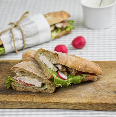 Zdjęcie - 111: Sandwich z kurczakiem w 5 smakach - Przepisy kulinarne ze zdjęciami