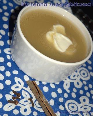 Zdjęcie - Korzenna zupa jabłkowa - Przepisy kulinarne ze zdjęciami
