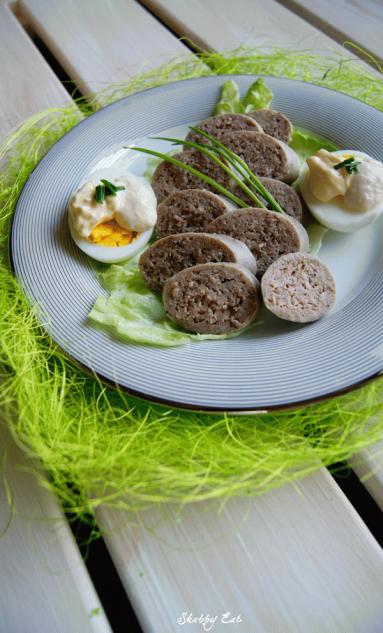 Zdjęcie - Biała kiełbasa z jajkami - Przepisy kulinarne ze zdjęciami