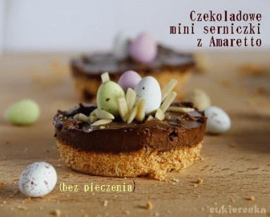 Zdjęcie - Czekoladowe mini serniczki z Amaretto (bez pieczenia) - Przepisy kulinarne ze zdjęciami