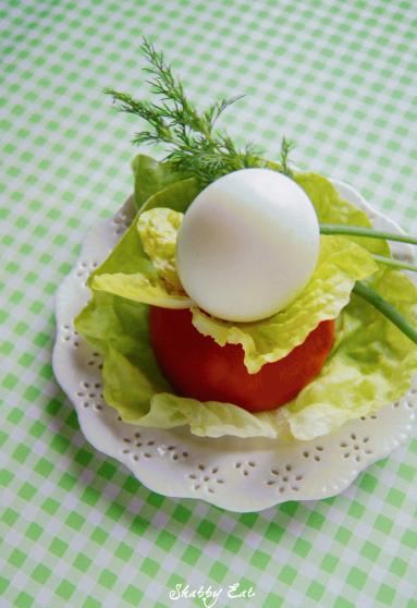 Zdjęcie - Jajka w pomidorach - Przepisy kulinarne ze zdjęciami