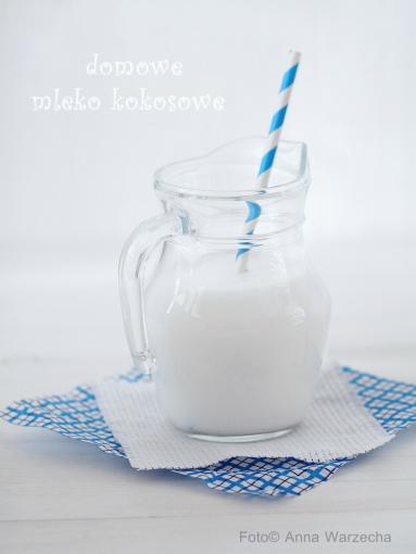 Zdjęcie - Mleko kokosowe z wiórków - Przepisy kulinarne ze zdjęciami