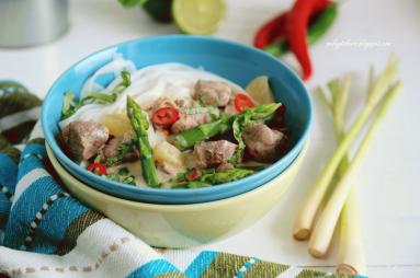 Zdjęcie - Zielone tajskie curry z kaczki - Przepisy kulinarne ze zdjęciami