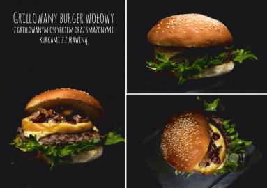 Zdjęcie - Grillowany burger wołowy z grillowanym oscypkiem oraz smażonymi kurkami  z żurawiną - Przepisy kulinarne ze zdjęciami