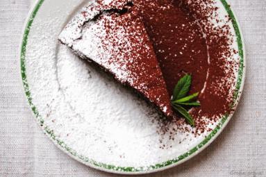 Zdjęcie - Ciasto czekoladowe z burakami - Przepisy kulinarne ze zdjęciami