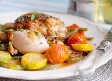Zdjęcie - Kurczak z warzywami z patelni / Skillet chicken with vegetables - Przepisy kulinarne ze zdjęciami