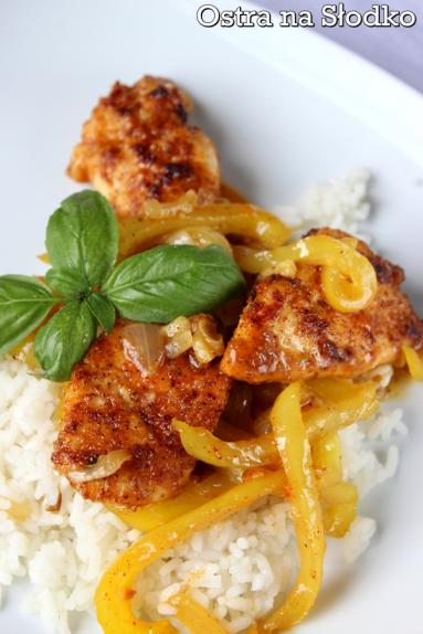 Zdjęcie - Kurczak po kreolsku - Przepisy kulinarne ze zdjęciami