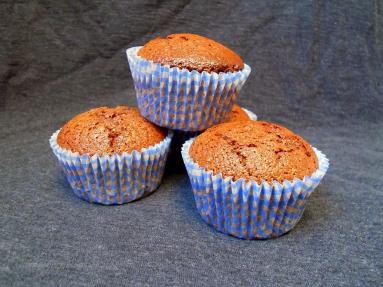 Zdjęcie - Muffiny z mąką z ciecierzycy - Przepisy kulinarne ze zdjęciami