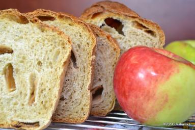 Zdjęcie - Normandzki chleb jabłkowy (bezcydrowy) wg Hamelmana - Przepisy kulinarne ze zdjęciami