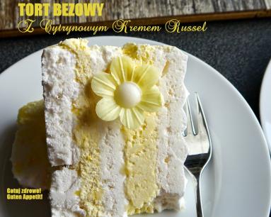 Zdjęcie - Tort bezowy z cytrynowym kremem Russel - Przepisy kulinarne ze zdjęciami