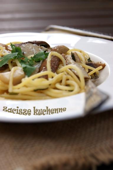 Zdjęcie - Spaghetti z prawdziwkami - Przepisy kulinarne ze zdjęciami