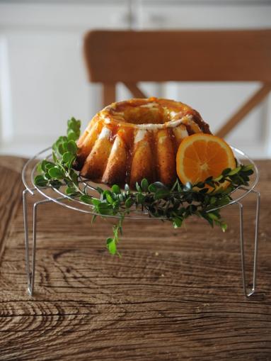 Zdjęcie - Pomarańczowa babka drożdżowa - Przepisy kulinarne ze zdjęciami