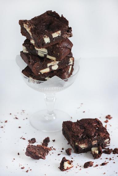Zdjęcie - Słodka sobota #124: Brownie potrójnie czekoladowe - Przepisy kulinarne ze zdjęciami