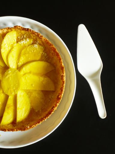 Zdjęcie - Słodka sobota #49: Kokosowa tarta z mango - Przepisy kulinarne ze zdjęciami