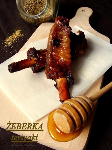 Zdjęcie - Żeberka teriyaki - Przepisy kulinarne ze zdjęciami