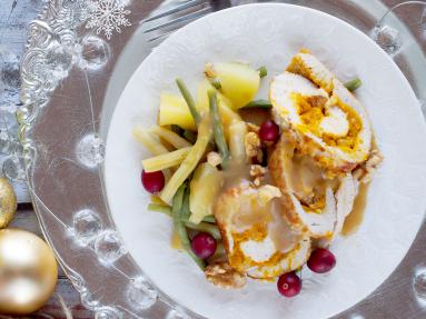 Zdjęcie - Rolada z indyka z nadzieniem dyniowym i sosem z cydru / Pumkin turkey roulade with apple cider gravy - Przepisy kulinarne ze zdjęciami