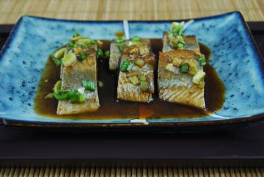 Zdjęcie - Śledź po japońsku - Przepisy kulinarne ze zdjęciami