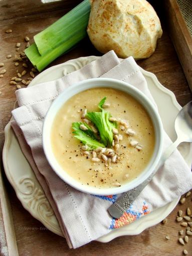 Zdjęcie - Zupa krem z selera - Przepisy kulinarne ze zdjęciami