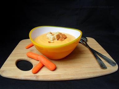 Zdjęcie - Niecodzienny krem z marchewki. Z tahini i sumakiem - Przepisy kulinarne ze zdjęciami
