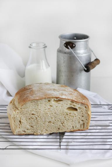Zdjęcie - Chleb maślankowy - Przepisy kulinarne ze zdjęciami