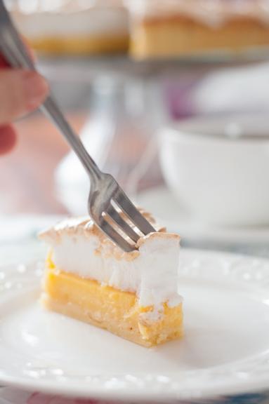 Zdjęcie - Tarta cytrynowa z bezą - Przepisy kulinarne ze zdjęciami