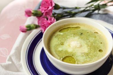 Zdjęcie - Krem brokułowy z parmezanem - Przepisy kulinarne ze zdjęciami