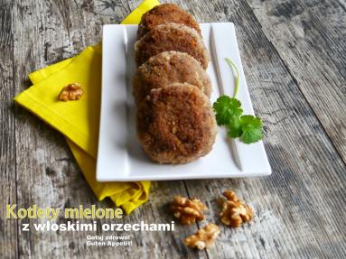 Zdjęcie - Kotlety mielone z włoskimi orzechami - Przepisy kulinarne ze zdjęciami