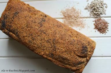 Zdjęcie - Chleb z otrębami i siemieniem lnianym - Przepisy kulinarne ze zdjęciami