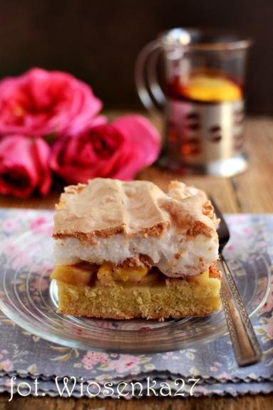 Zdjęcie - Kruche ciasto z jabłkami i mango - Przepisy kulinarne ze zdjęciami