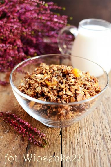 Zdjęcie - Jesienna granola dyniowa - Przepisy kulinarne ze zdjęciami
