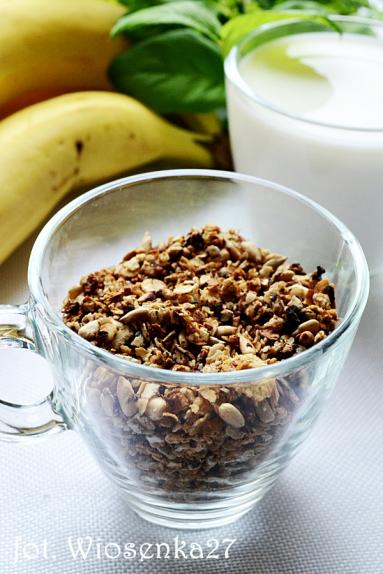 Zdjęcie - Granola czekoladowo – bananowa - Przepisy kulinarne ze zdjęciami