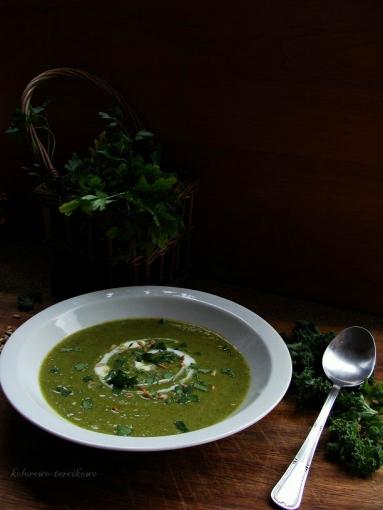 Zdjęcie - Zupa z jarmużu - Przepisy kulinarne ze zdjęciami