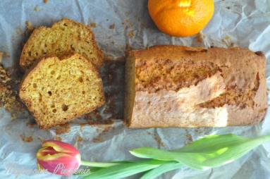 Zdjęcie - Łatwe ciasto pomarańczowe - Przepisy kulinarne ze zdjęciami
