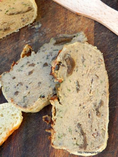 Zdjęcie - Pasztet wołowo wieprzowy z grzybami - Przepisy kulinarne ze zdjęciami