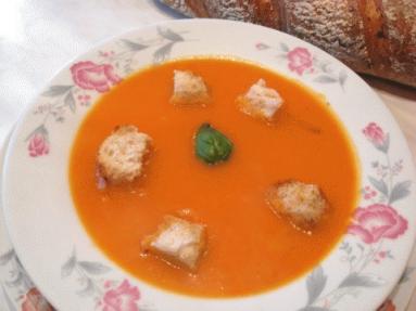 Zdjęcie - Zupa-krem z  papryki  - Przepisy kulinarne ze zdjęciami