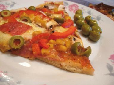 Zdjęcie - Pizza  - Przepisy kulinarne ze zdjęciami