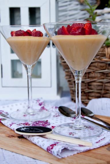 Zdjęcie - Crème patissière z truskawkami - Przepisy kulinarne ze zdjęciami