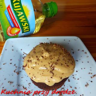 Zdjęcie - Muffinki czekoladowe z "czapką" z solonego karmelu - Przepisy kulinarne ze zdjęciami