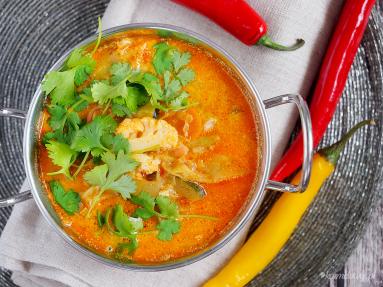 Zdjęcie - Łatwa zupa z curry i warzywami / Easy curry and vegetable soup - Przepisy kulinarne ze zdjęciami