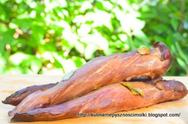 Zdjęcie - Pyszna polędwica  łososiowa wędzona - Przepisy kulinarne ze zdjęciami