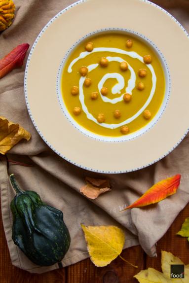 Zdjęcie - Rozgrzewająca zupa krem z pieczonej dyni - Przepisy kulinarne ze zdjęciami