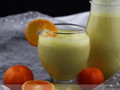 Zdjęcie - Pomarańczowe mleko konopne - Zakręcony wege obiad - Przepisy kulinarne ze zdjęciami
