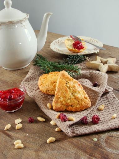 Zdjęcie - Śniadaniowe bułeczki scones - Przepisy kulinarne ze zdjęciami