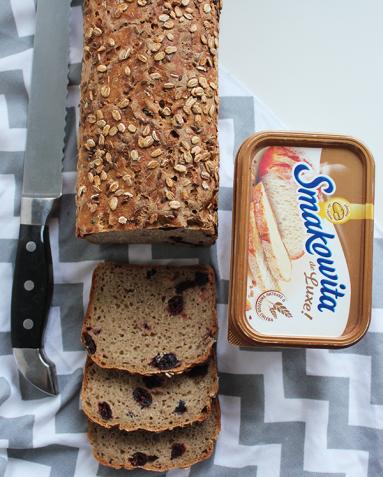 Zdjęcie - Chleb żytni z żurawiną na zakwasie - Przepisy kulinarne ze zdjęciami