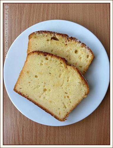 Zdjęcie - Orzeźwiające ciasto cytrynowe - Przepisy kulinarne ze zdjęciami