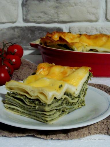 Zdjęcie - Lazania ze szpinakiem i serem ricotta - Przepisy kulinarne ze zdjęciami