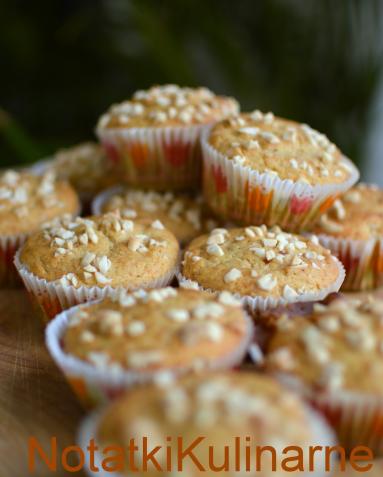 Zdjęcie - Muffinki pomarańczowo imbirowe z ricottą wspólnie pieczone - Przepisy kulinarne ze zdjęciami